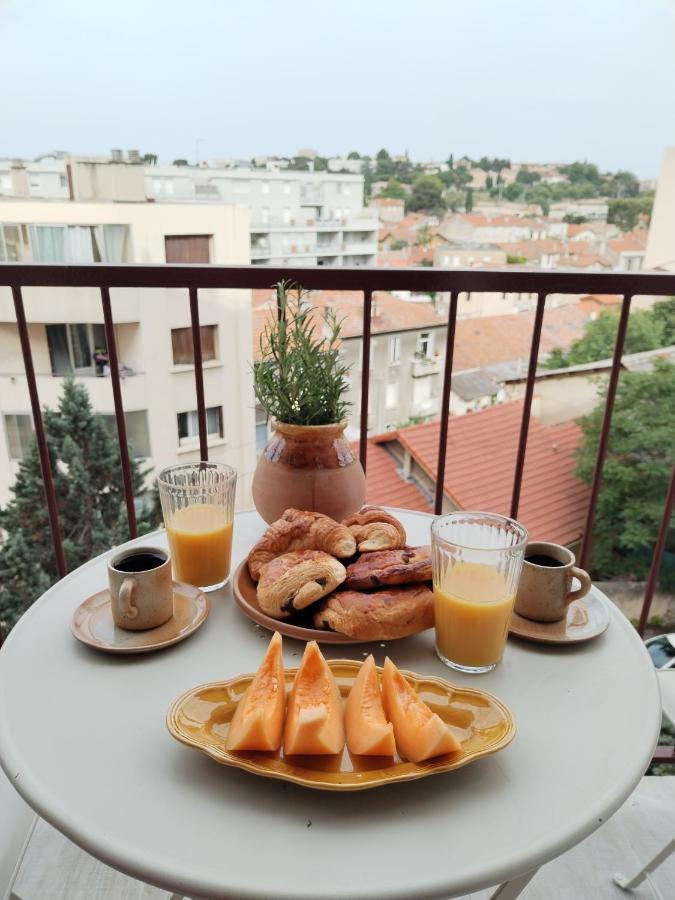 Massilia Calling Proche Metro Climatise Bien Decore Apartment Marseille
